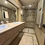Aurora 3*