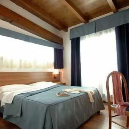 Aurora Hotel Tivoli Terme