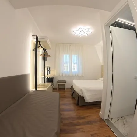 Szálloda Aurora