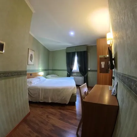 Aurora 3*
