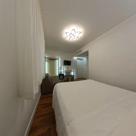 Hotel Aurora 3*