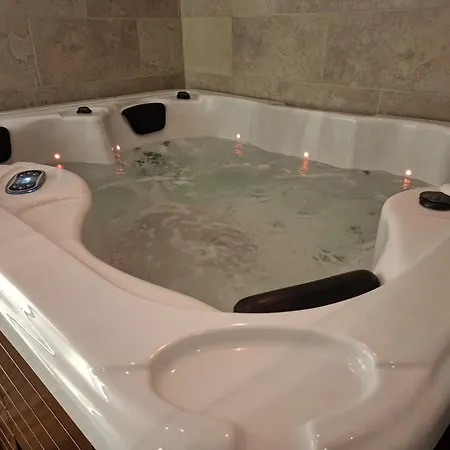 Hotel Aurora Tivoli Terme