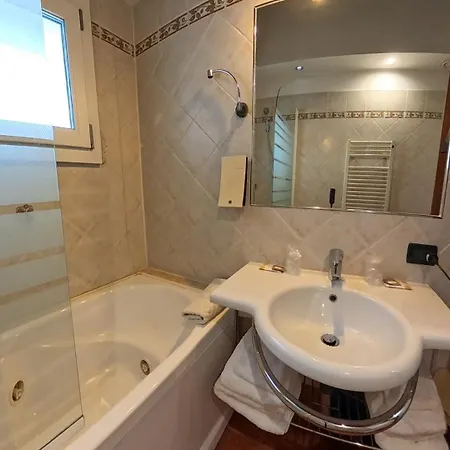 Aurora Hotel Tivoli Terme