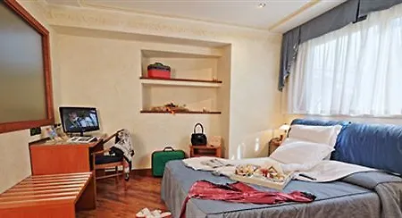 Aurora Wellness & Otel 3*